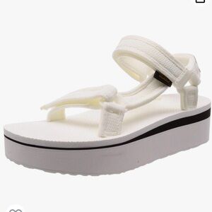 TEVA Flatform Universal Mesh Print Size 8 White/Black Platform Lightweight
